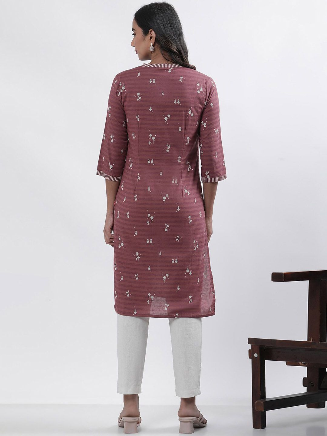 W Floral Printed Regular Pure Cotton Kurta with Trouser