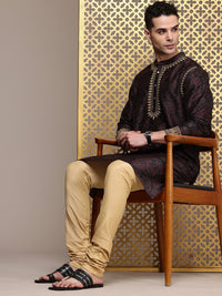 House of Pataudi Paisley Printed Regular Jashn Kurta with Churidar