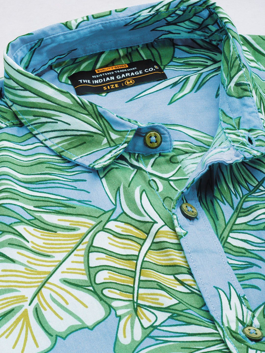 The Indian Garage Co Men Slim Fit Floral Print Resortwear Shirt
