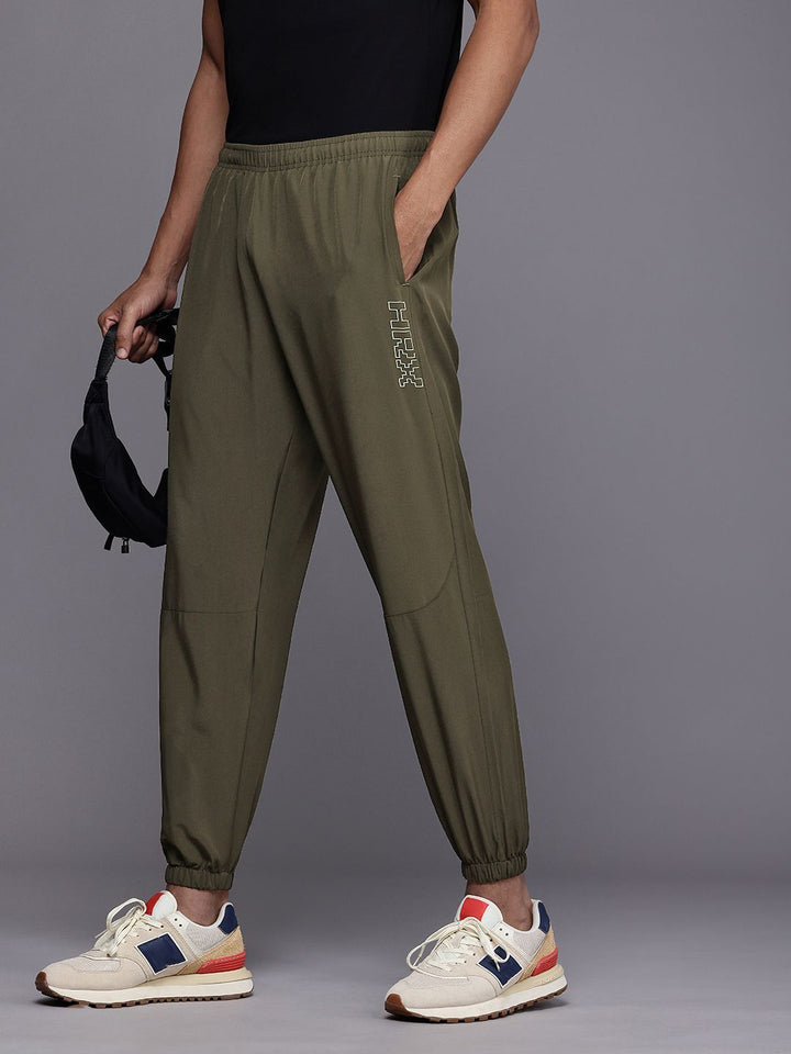 HRX by Hrithik Roshan Men Regular Fit Joggers