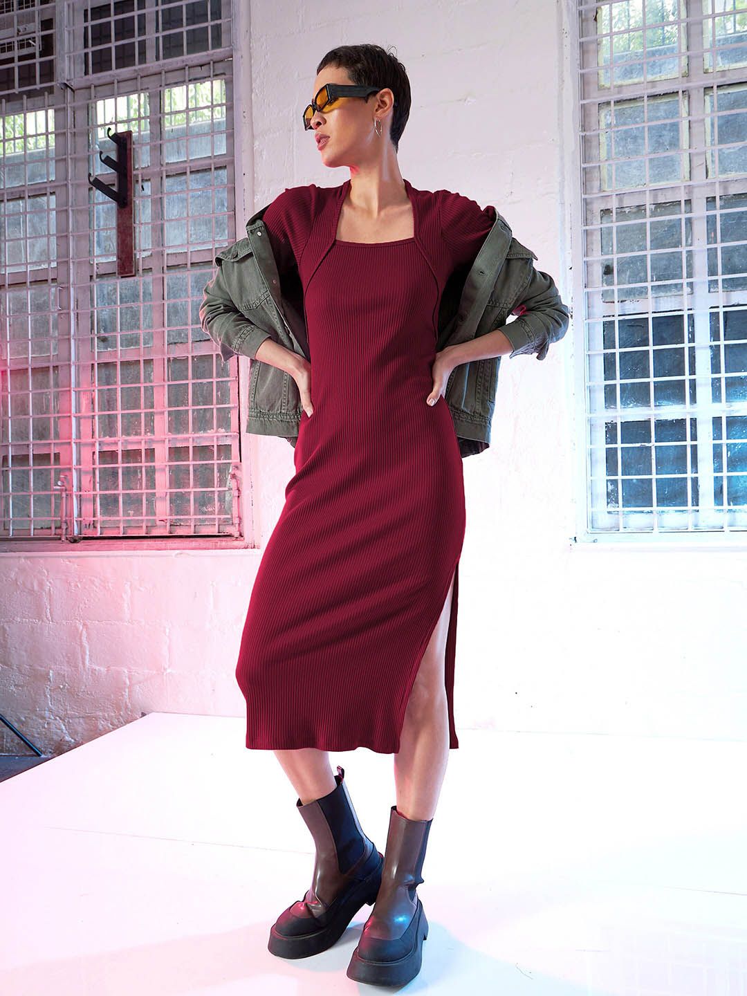 SASSAFRAS Maroon Square Neck Long Sleeve Sheath Midi Dress
