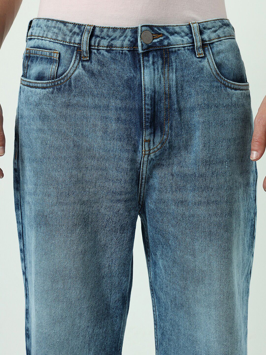 Bewakoof Men Baggy Straight Fit Jeans