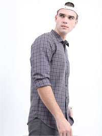 HIGHLANDER Men Grey Slim Fit Checked Casual Shirt