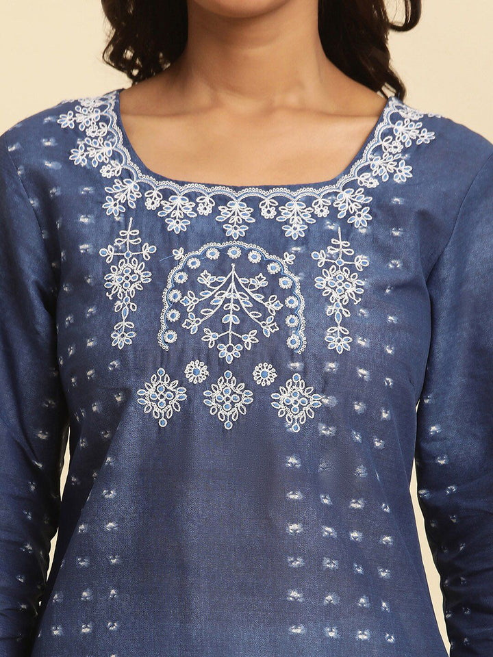W Ethnic Motifs Embroidered Thread Work Pure Cotton Straight Kurta