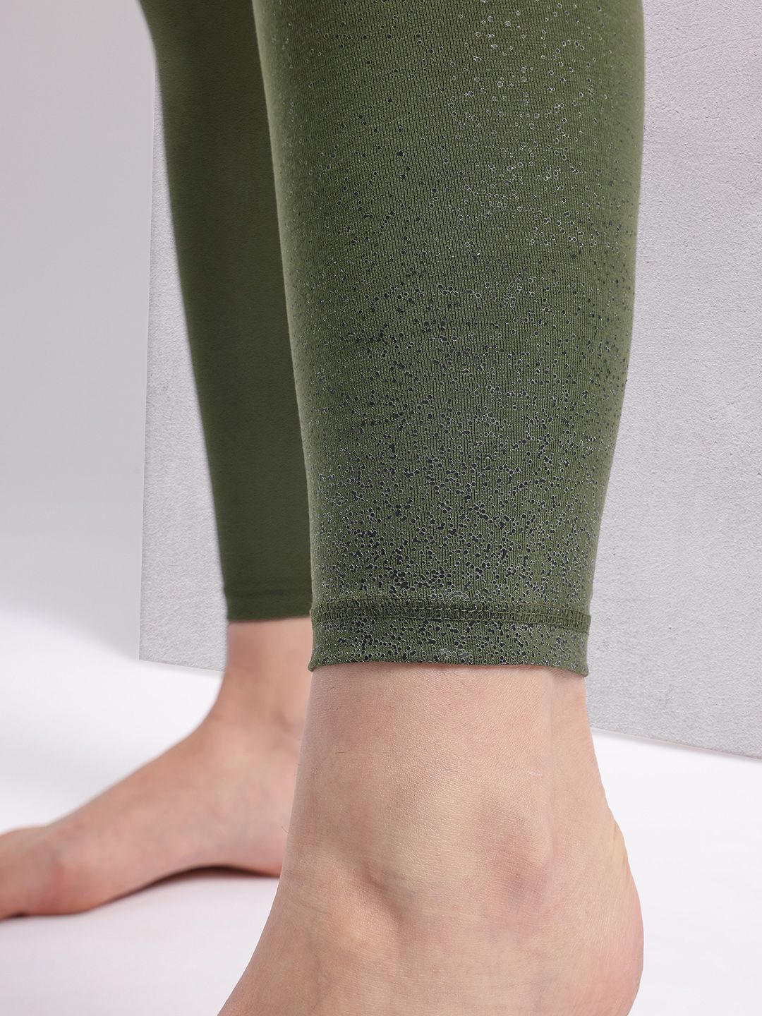 HRX by Hrithik Roshan Women Ankle-Length Yoga Tights