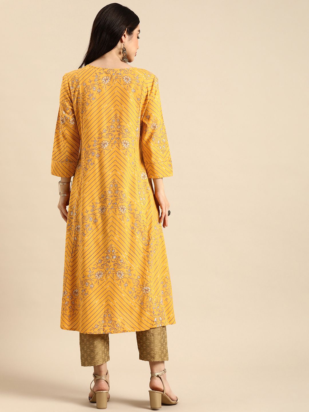 Anouk Round Neck Floral Printed Kurta