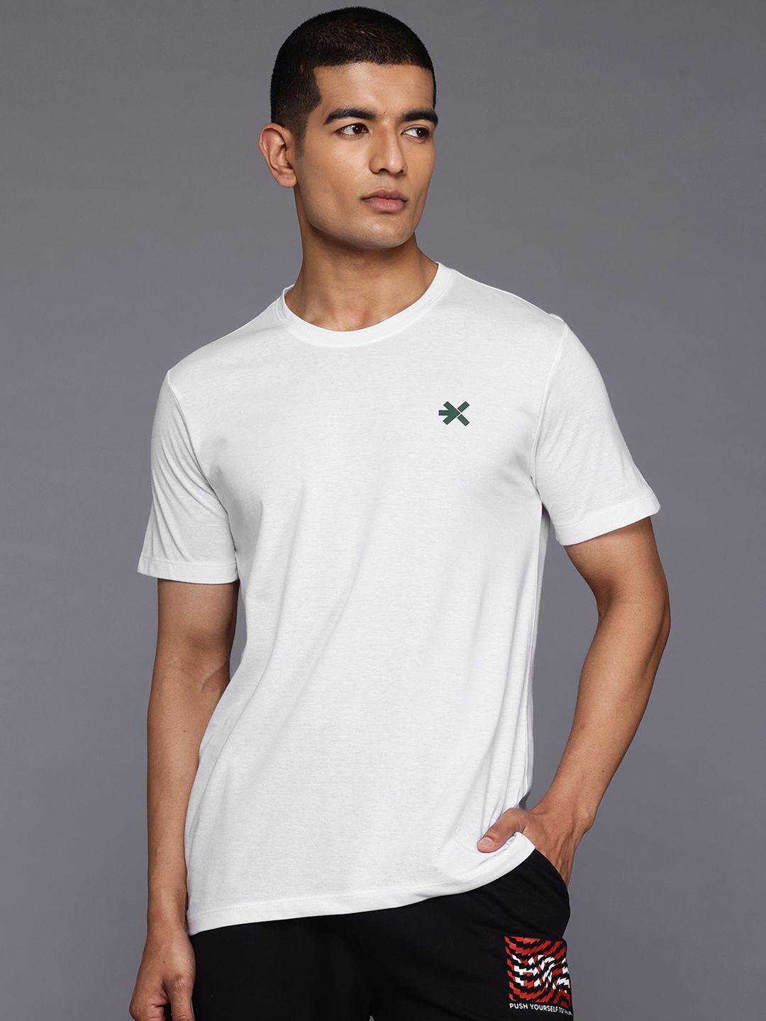 HRX by Hrithik Roshan Solid Casual T-shirt