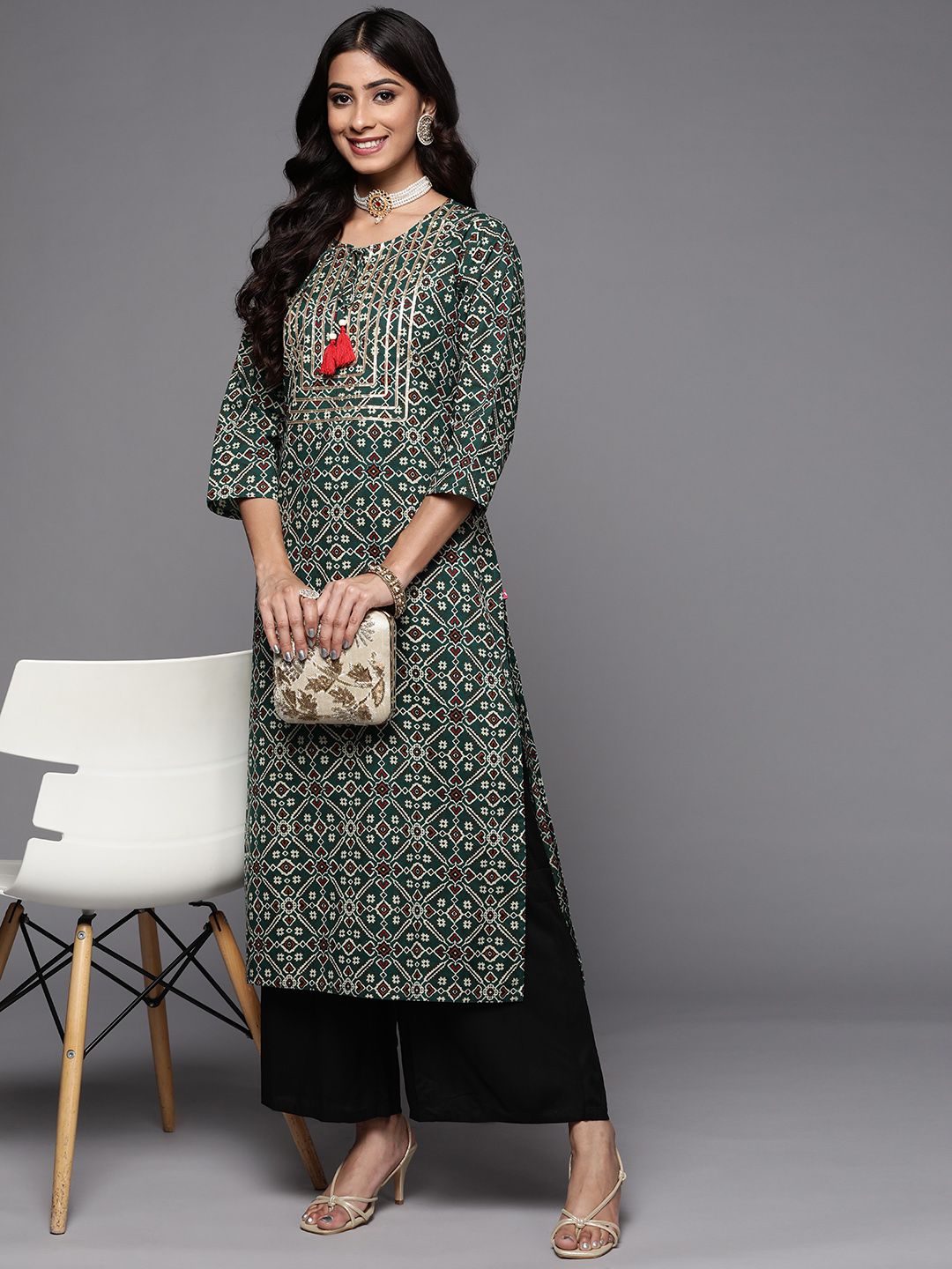 Motif Etnik Green & Golden Cotton Wanita Varanga dicetak lurus kurta
