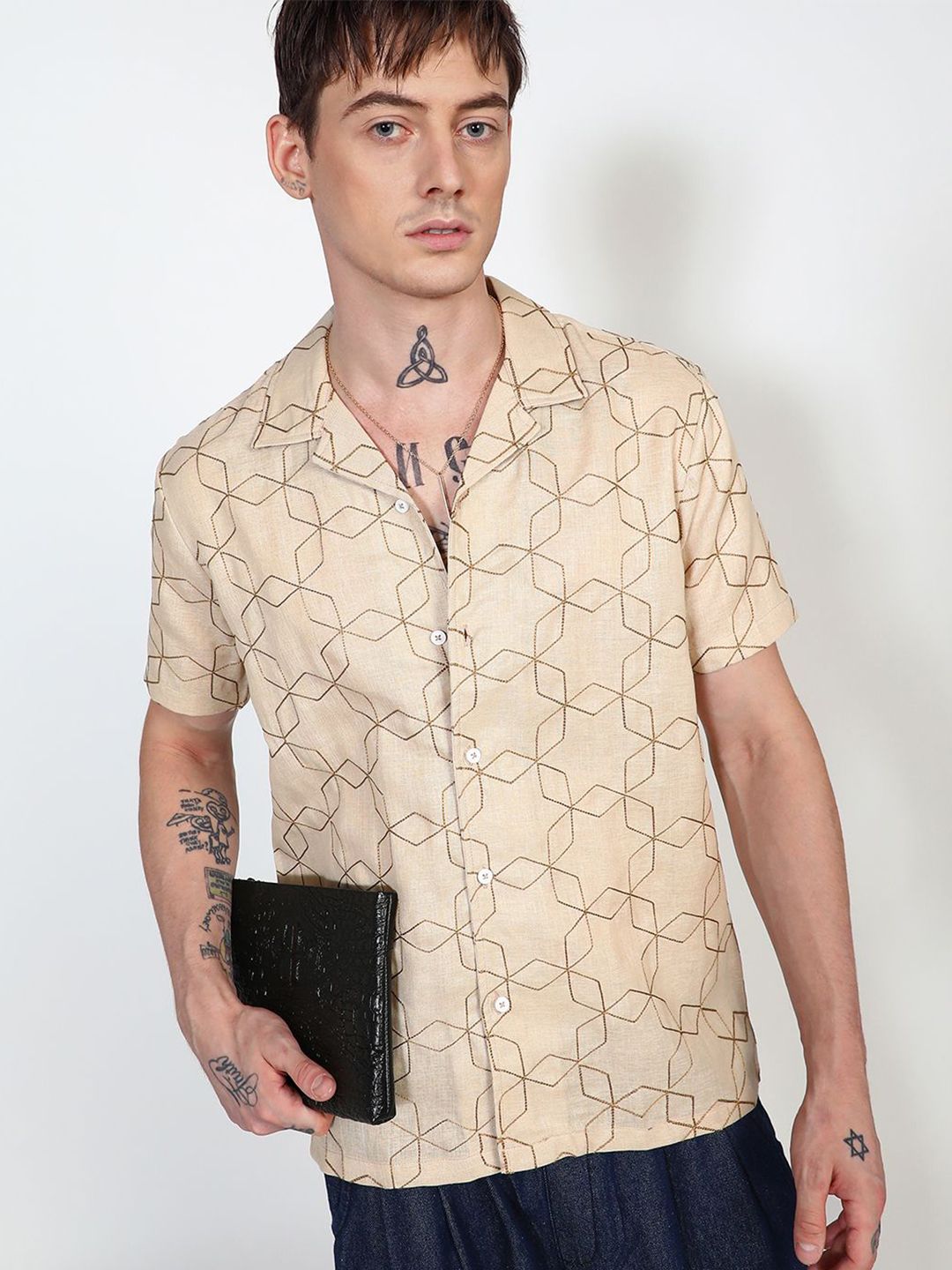 Campus Sutra Men Comfort Geometric Embroidered Cuban Collar Casual Shirt