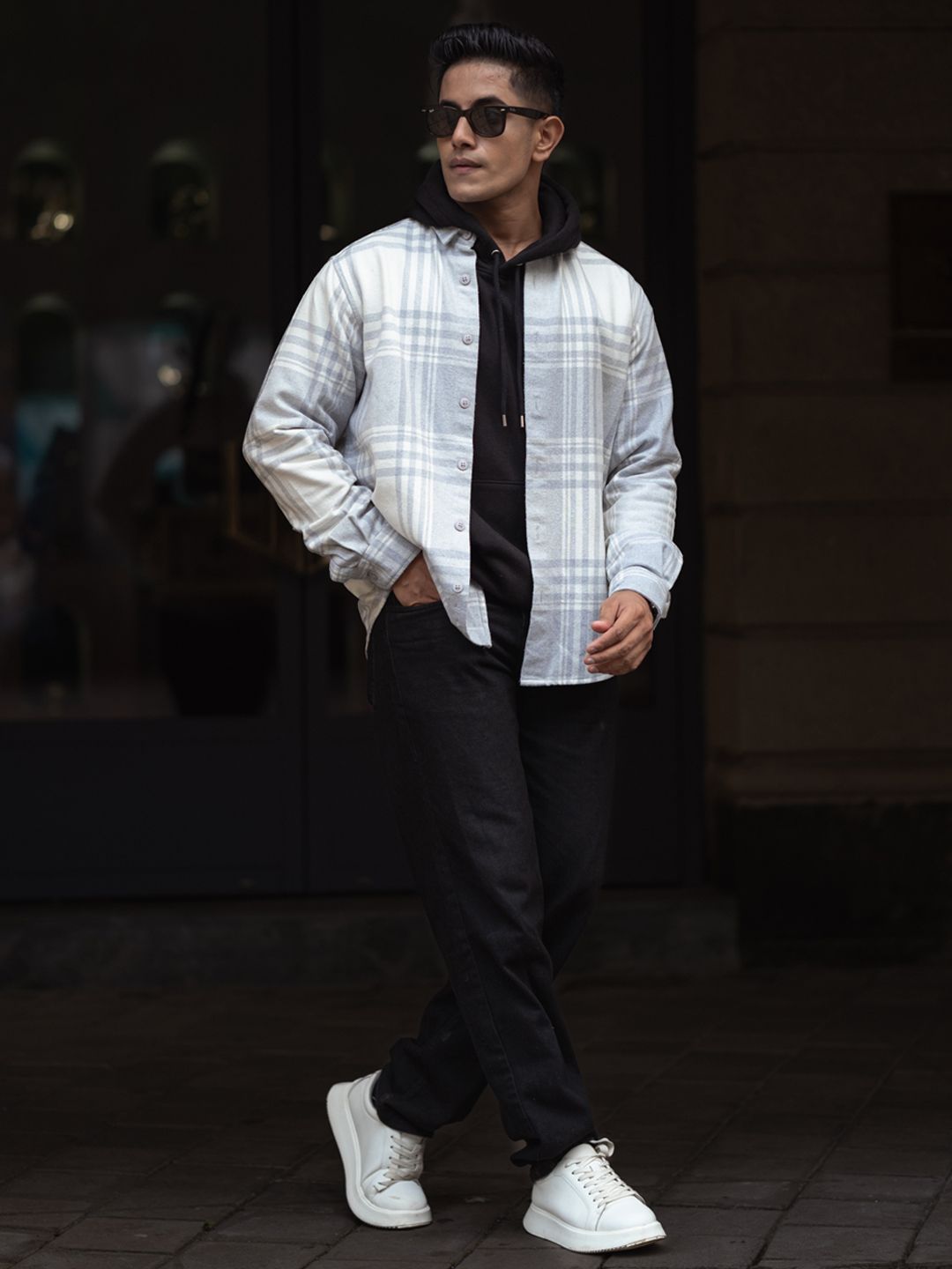 Powerlook Men Spread Collar Tartan Checked Cotton Casual Shirt