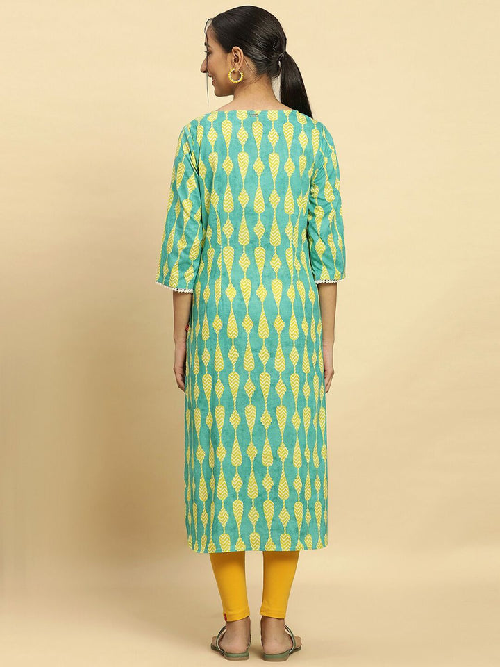 W Round Neck Regular Sleeves Straight Kurta