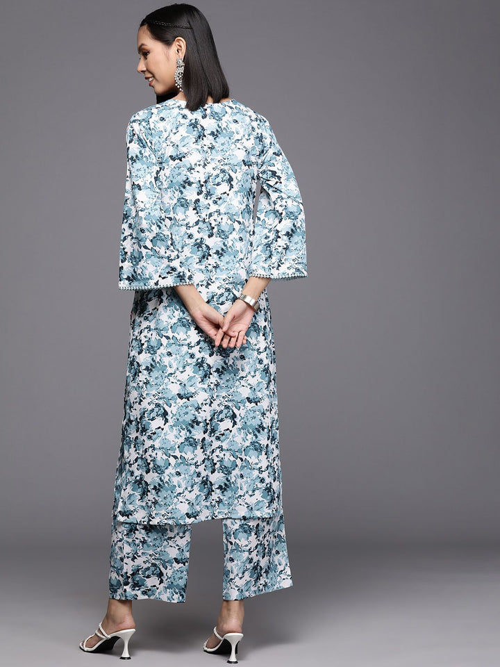 Varanga Women Floral Printed Regular Silk Crepe Kurta with Trousers