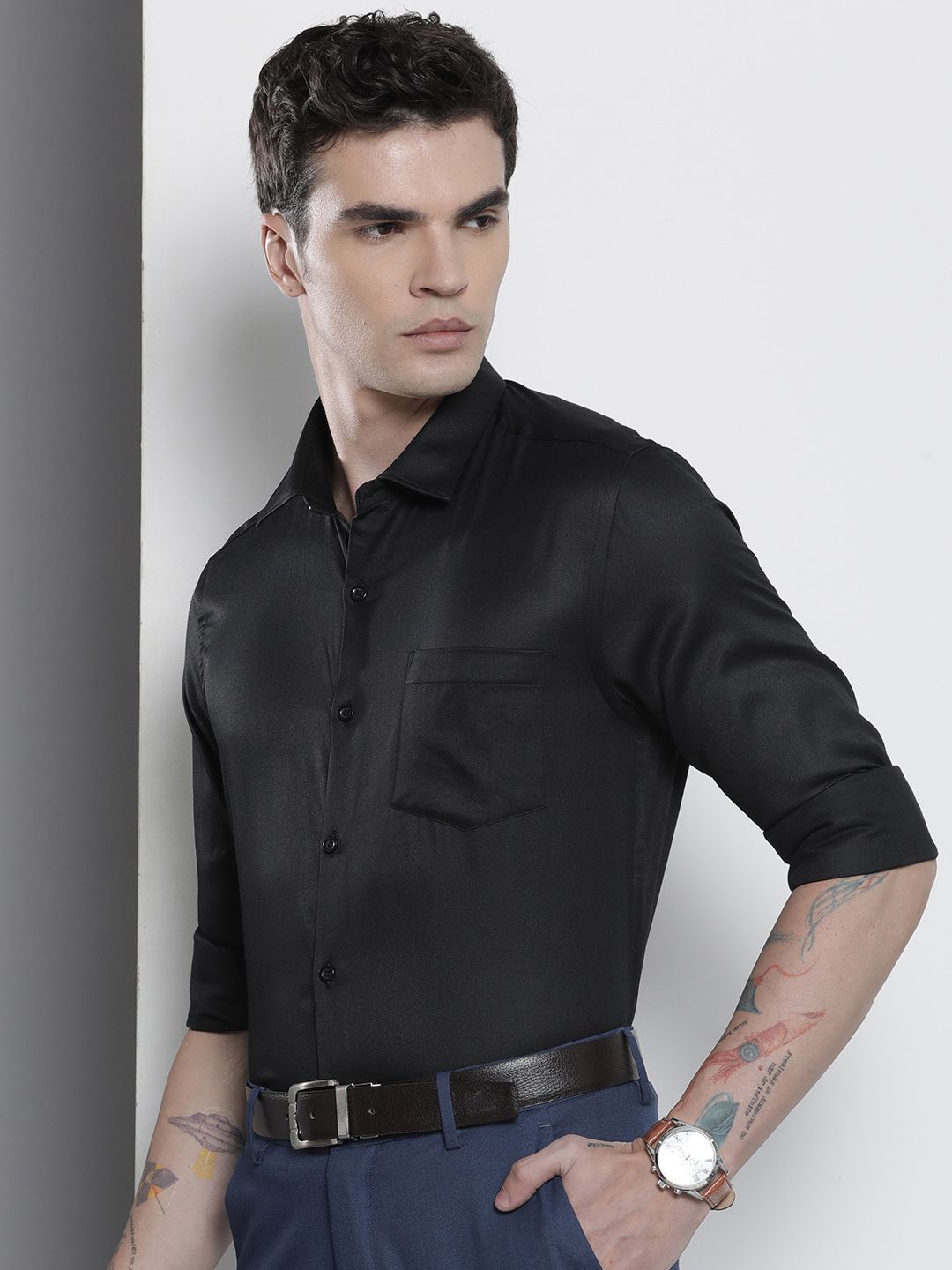 The Indian Garage Co. X Luxe Men Slim Fit Opaque Formal Shirt