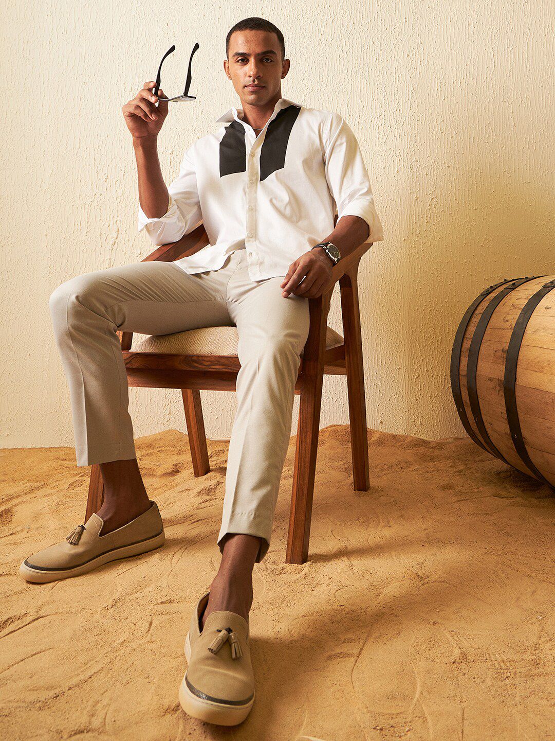 DENNISON Smart Slim Fit Cotton Casual Shirt