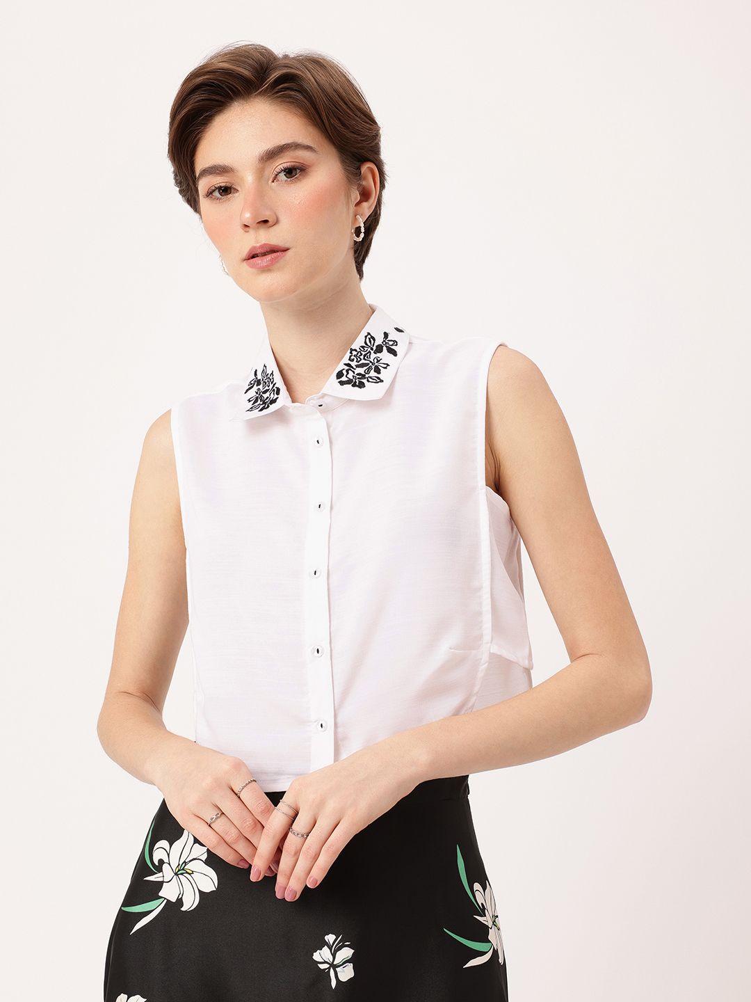 DressBerry Chic Charm Embroidered Sleeveless Crop Shirt