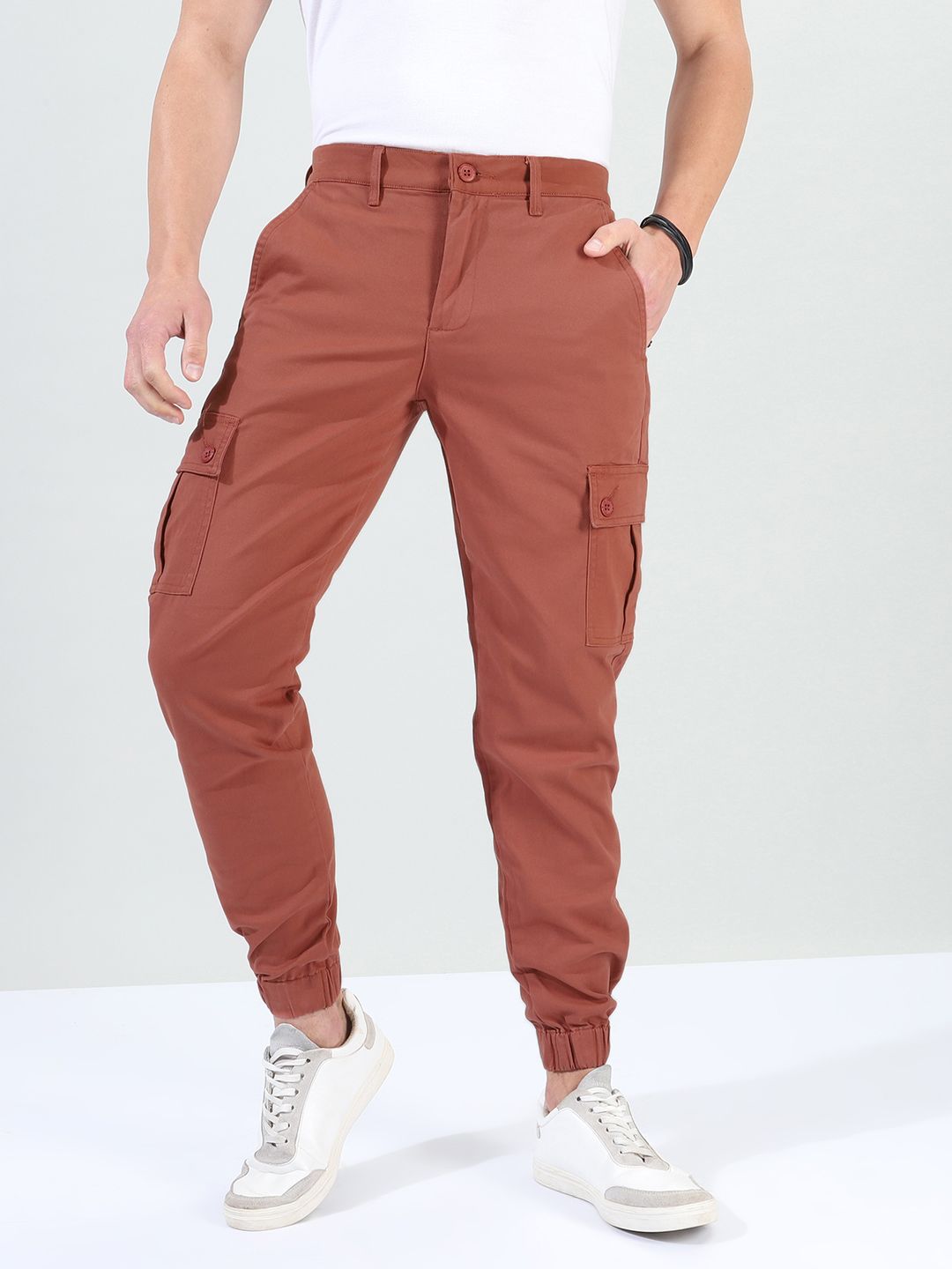The Indian Garage Co Men Rust Brown Solid Slim Fit Cargo Joggers