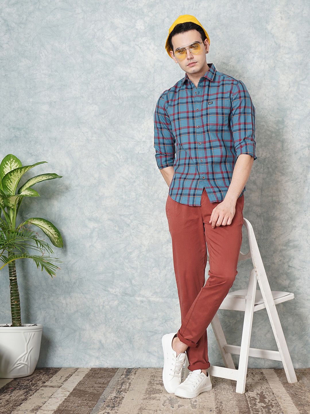The Indian Garage Co Men Checked Cotton Casual Shirt