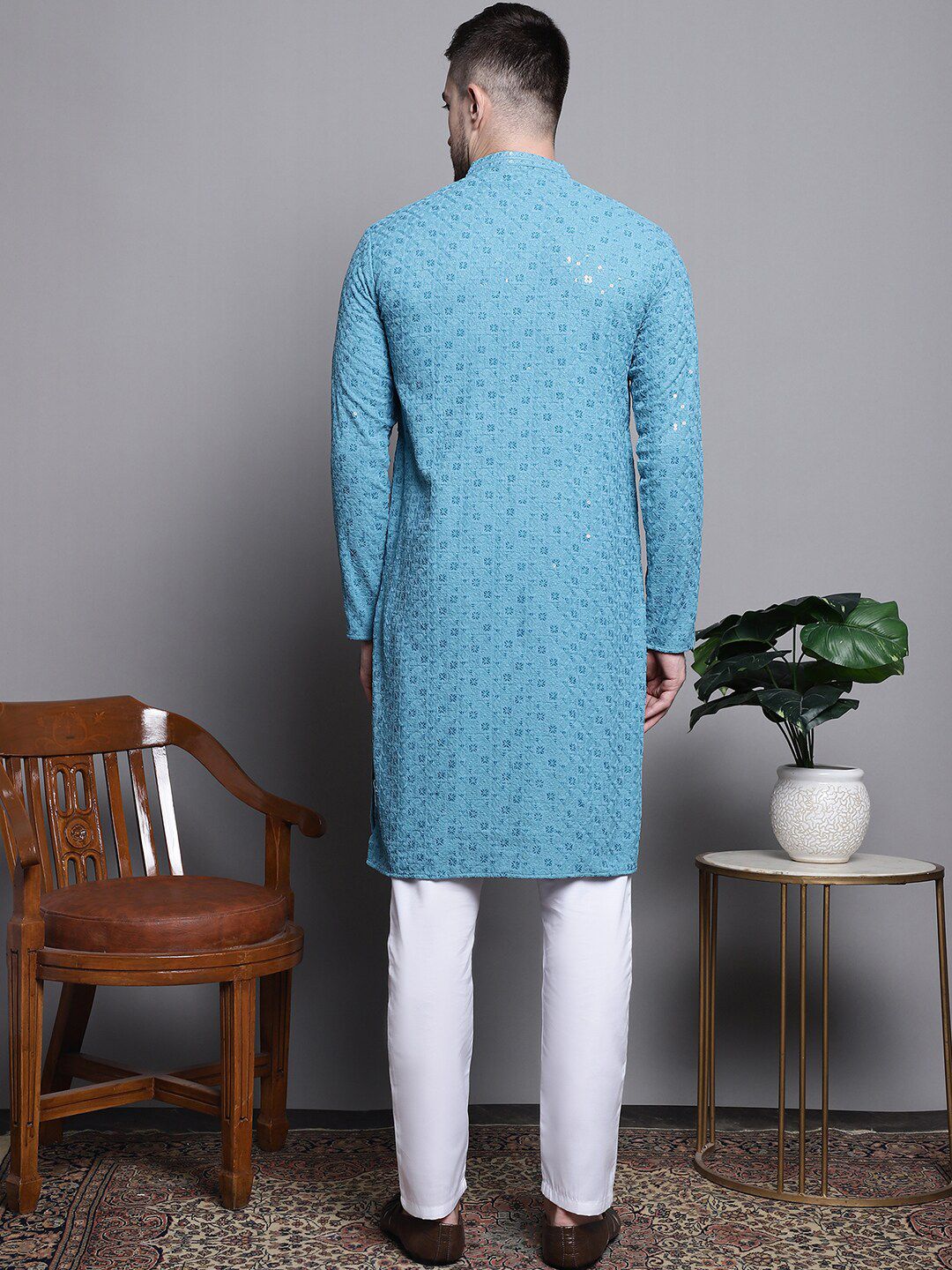 Jompers Floral Embroidered Sequinned Pure Cotton Straight Kurta With Pyjamas