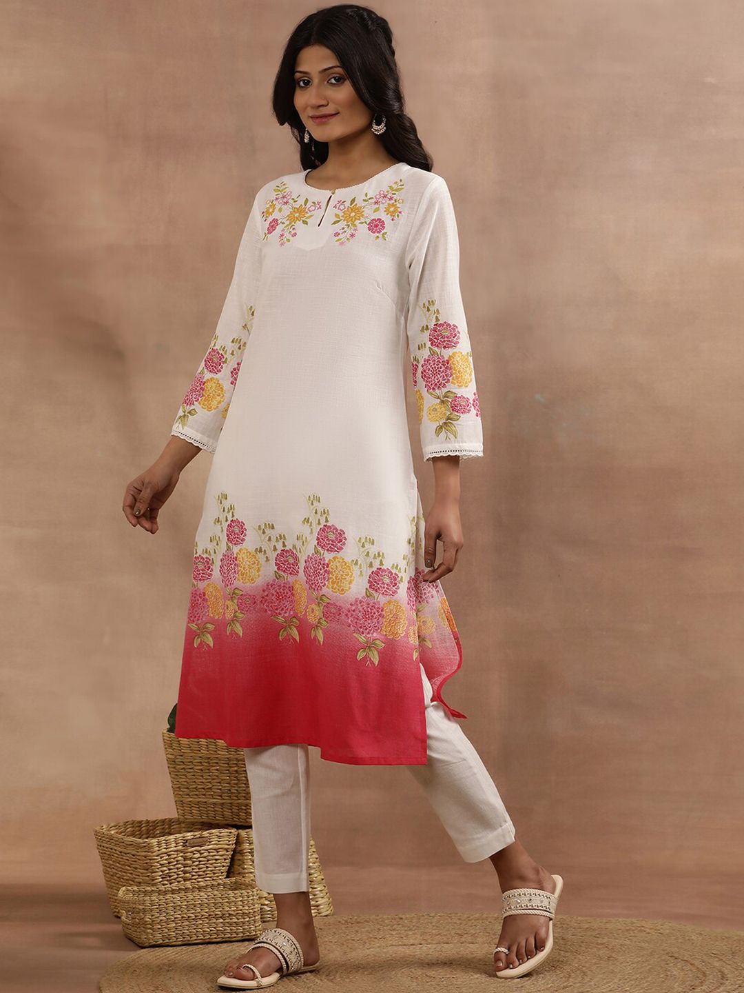 W Floral Printed Keyhole Neck Thread Work Straight Pure Cotton Straight Kurta