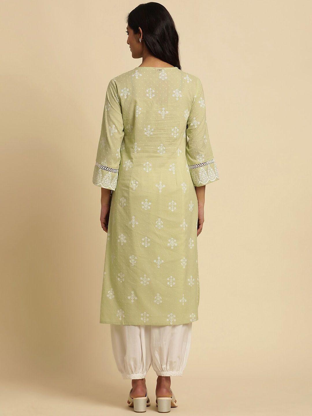 W Green Ethnic Motifs Embroidered Pure Cotton Straight Kurta