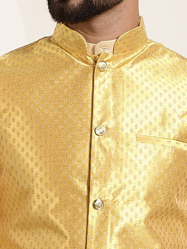 SOJANYA Kurta Berwarna Emas Lelaki dengan Churidar