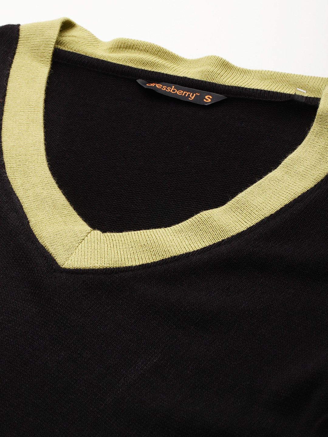 DressBerry Contrast Neck Acrylic Pullover