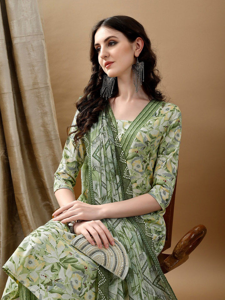 KALINI Women Printed Regular Kurta with Trousers & With Dupatta