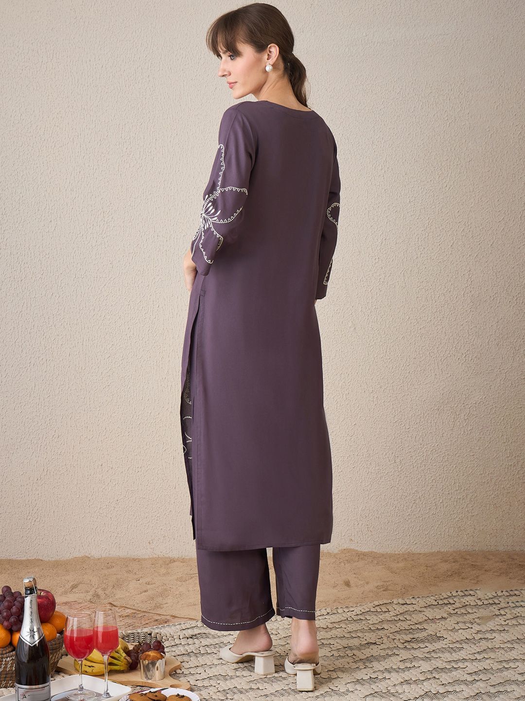 Indo Era Women Floral Embroidered Regular Thread Work Kurta with Palazzos