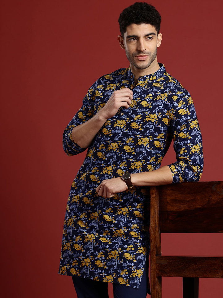 Anouk Floral Printed Regular Pure Cotton Kurta With Trousers