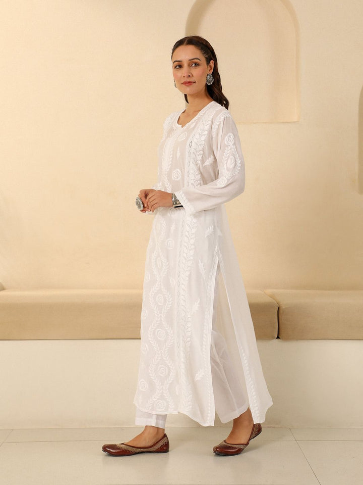 Rumah Wanita Chikankari White Muslin Chikankari Sulam Kurta