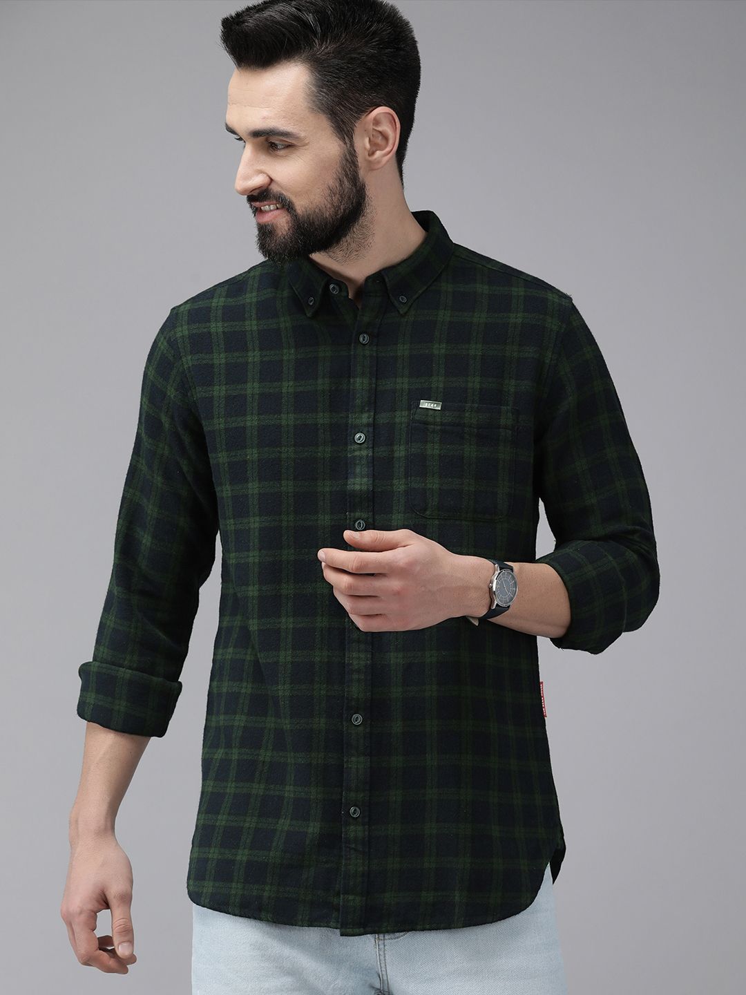 THE BEAR HOUSE Men Green & Navy Blue Slim Fit Checked Flannel Cotton Casual Shirt