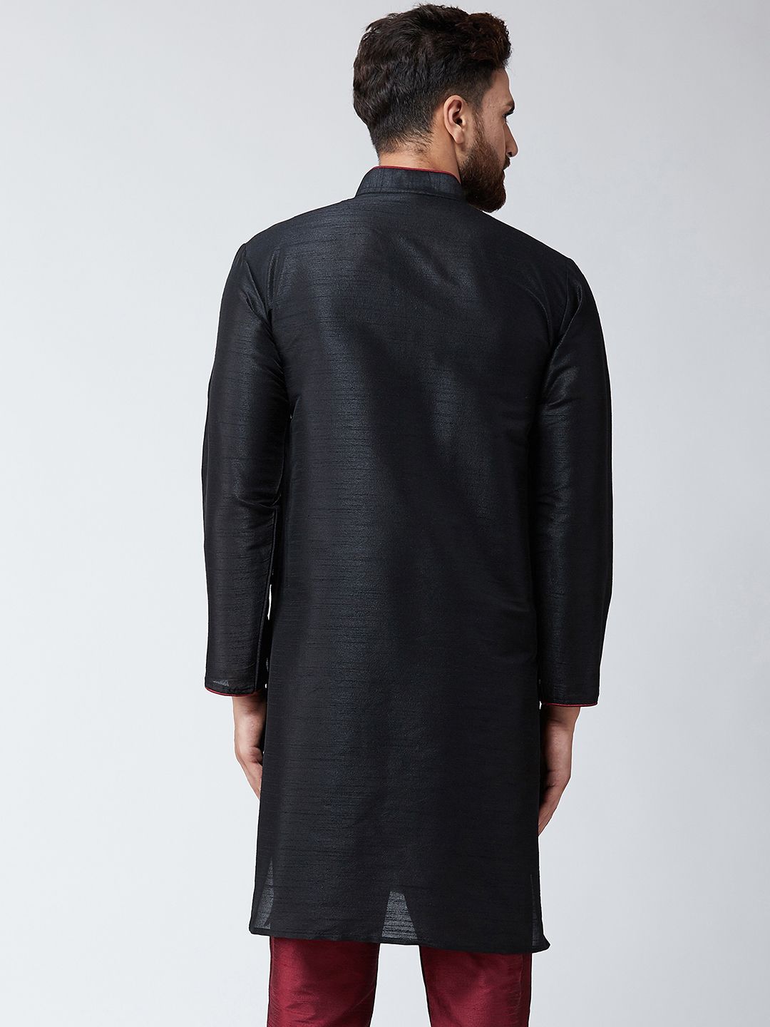 SOJANYA Men Black Solid Straight Kurta