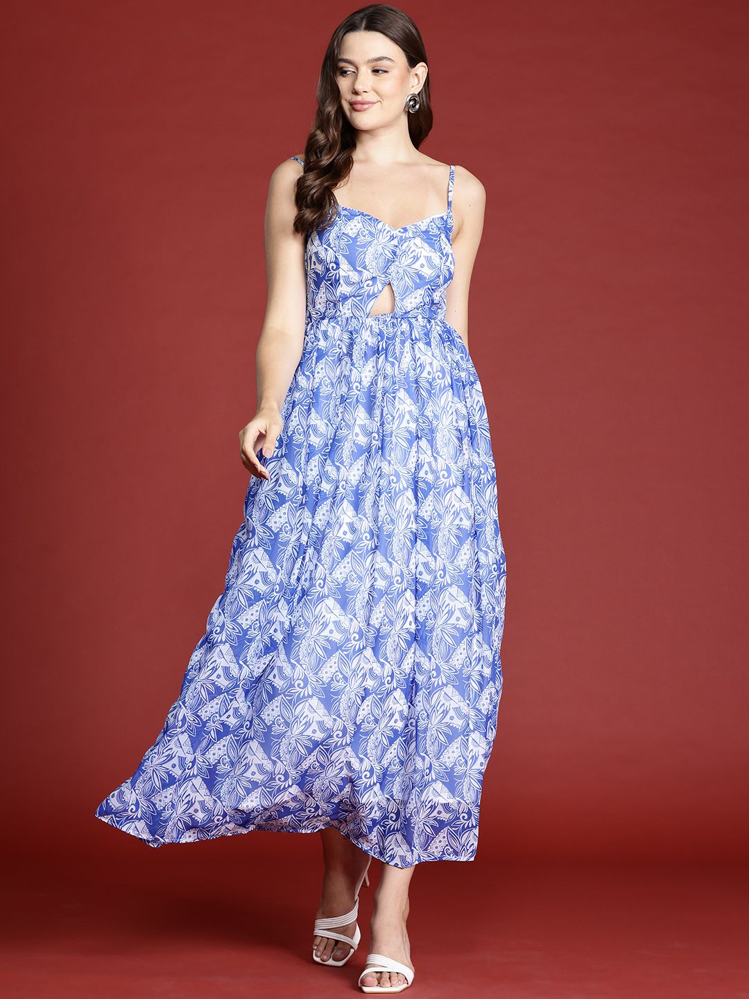 all about you Floral Print Cut-Out Maxi Dress
