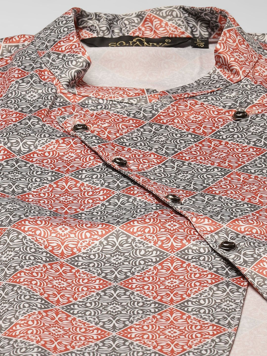 SOJANYA Men Black Solid Kurta with Churidar & Ethnic Jacket
