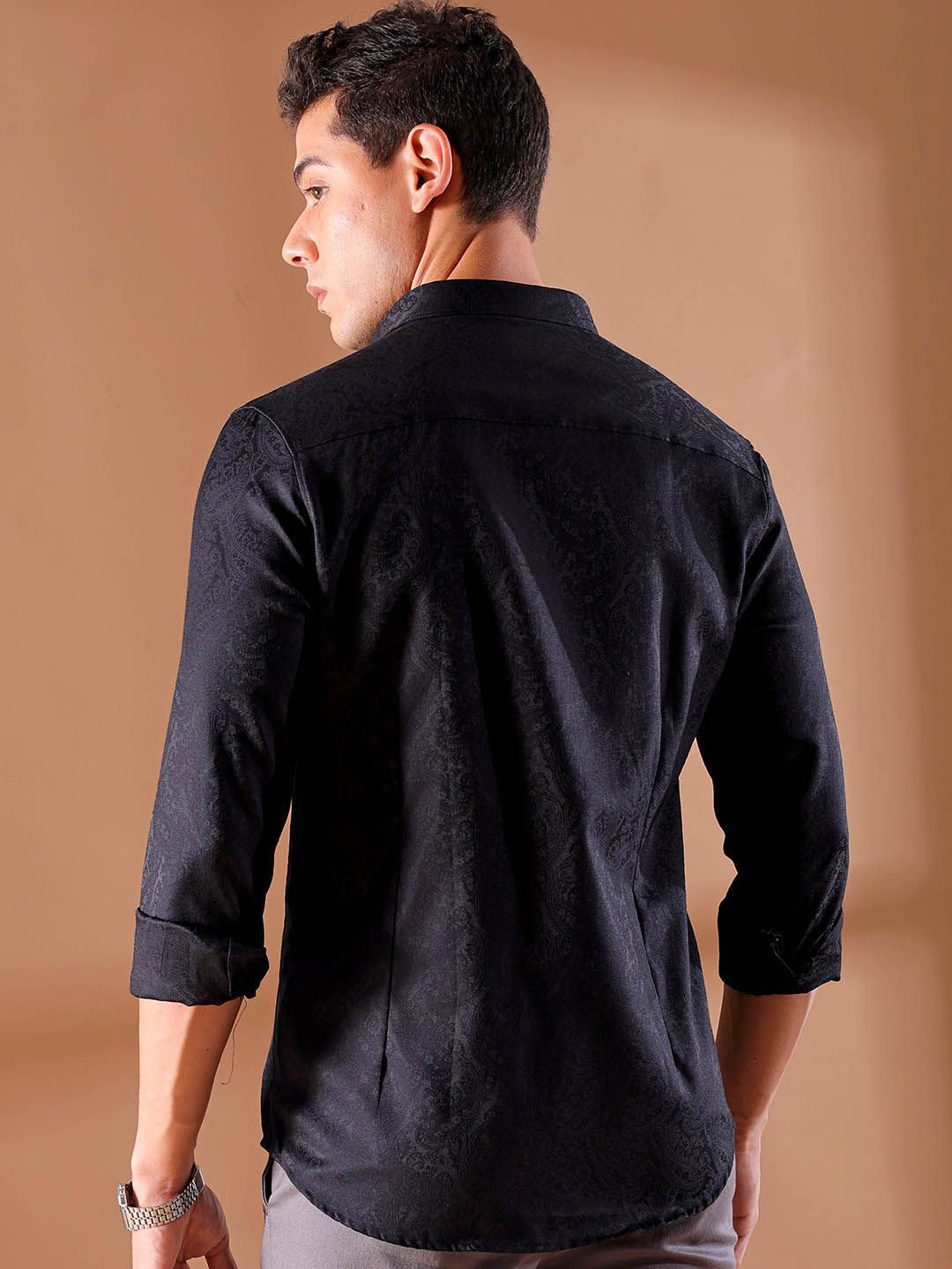 The Indian Garage Co Men Slim Fit Opaque Party Shirt