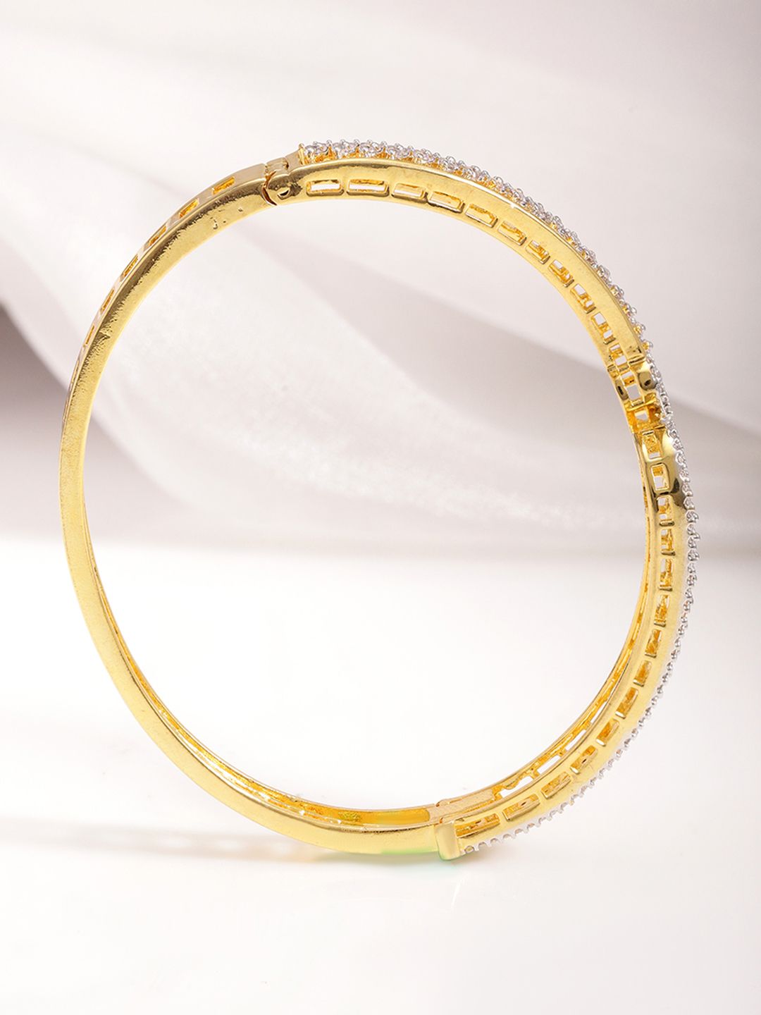 Rubans 22kt Gelang Gaya Bangle Zirconia yang berlapis Emas