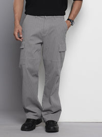 The Indian Garage Co Men Geometric Printed Cargos Trousers