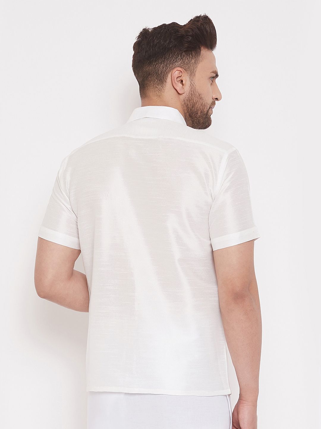 VASTRAMAY Men White Regular Fit Solid Party Shirt