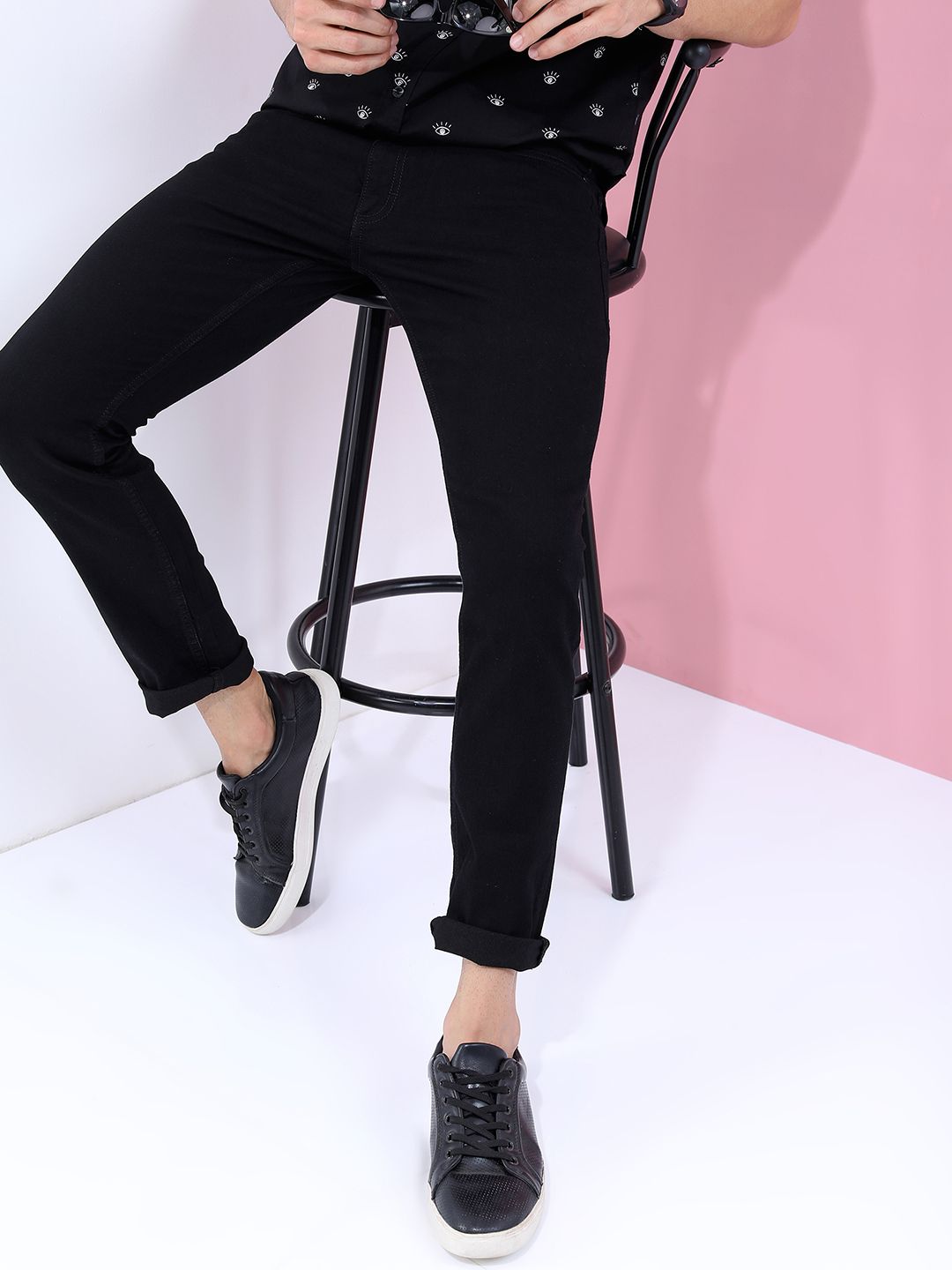 Highlander Men Black Black Slim Fit seluar jeans