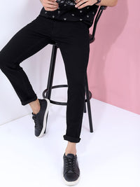 Highlander Men Black Black Slim Fit seluar jeans