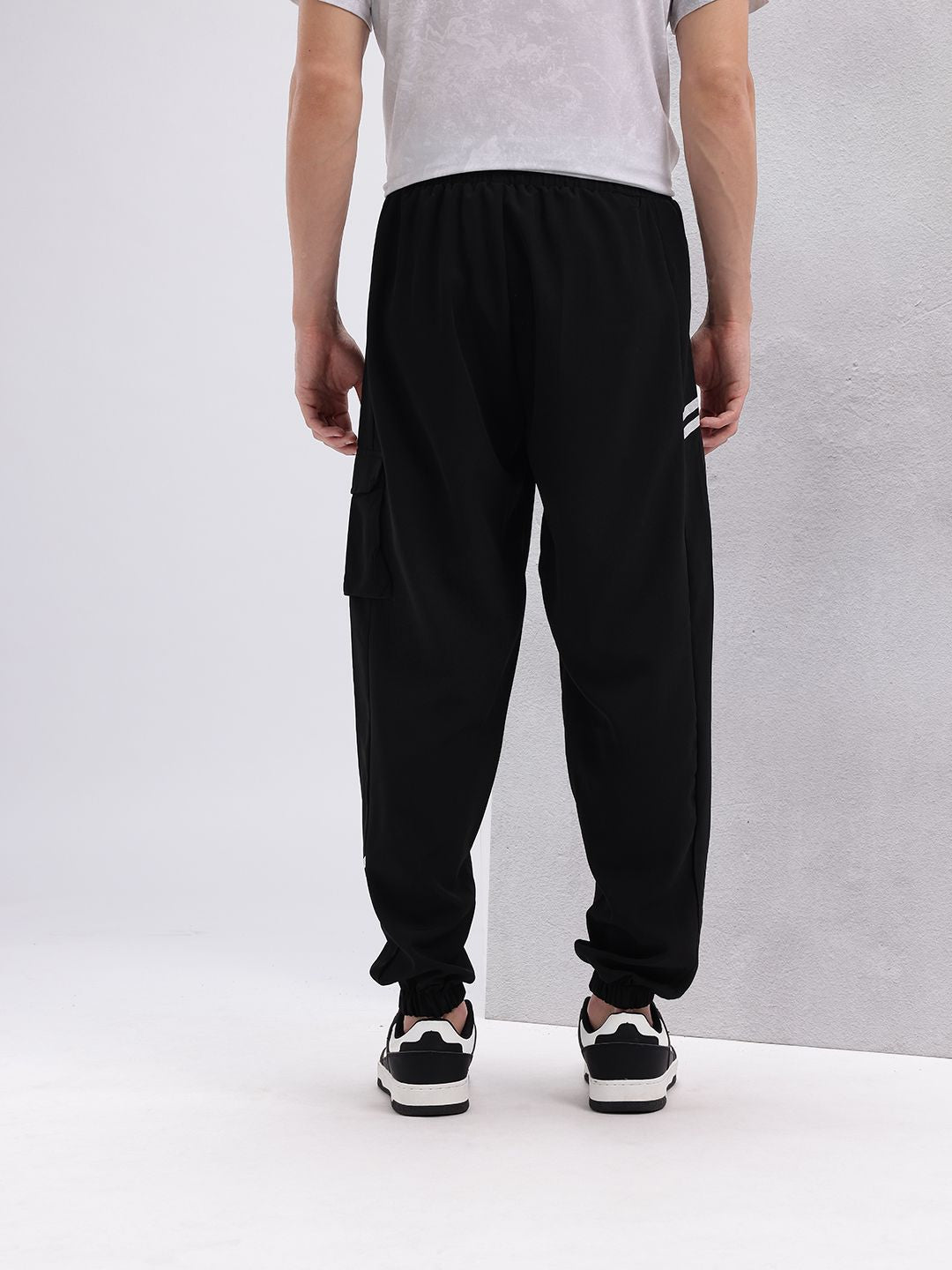 HRX by Hrithik Roshan Men Lifestyle Cargo-Style Joggers
