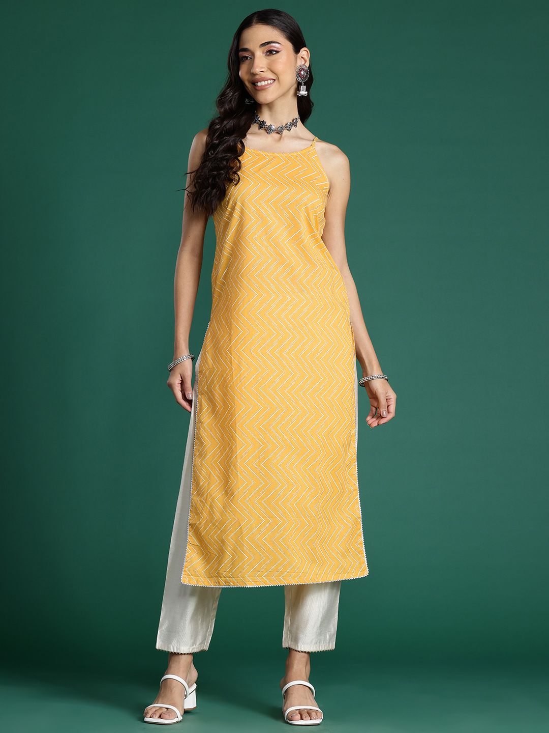 Indo Era Chevron Printed Gotta Patti Pure Cotton Kurta
