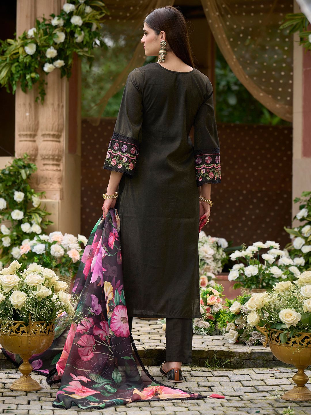 Indo Era Women Floral Embroidered Panelled Thread Work Kurta with Trousers & With Dupatta