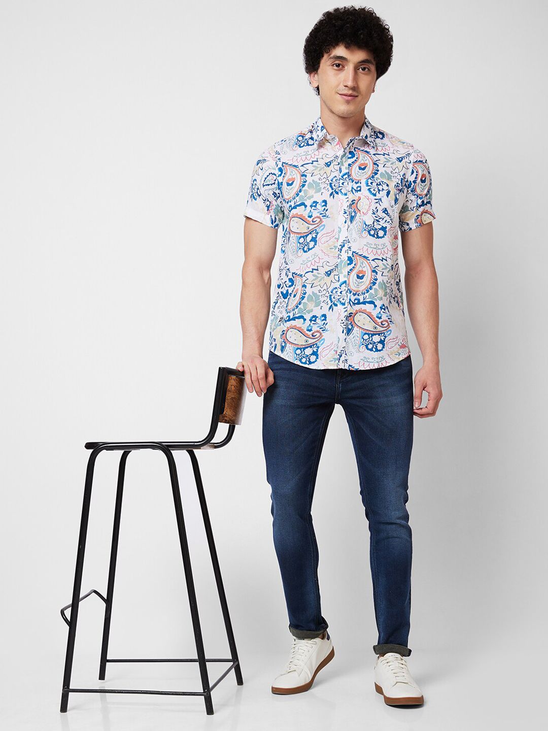 SPYKAR Spread Collar Short Sleeves Floral Printed Cotton Casual Shirt
