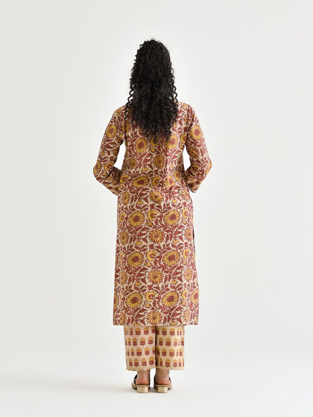 Rustorange Women Floral Printed Keyhole Neck Kurta
