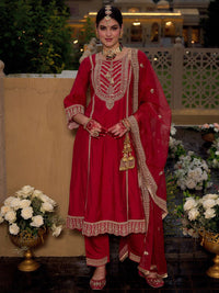 Indo Era Ethnic Motifs Embroidered Panelled Kurta With Trousers & Dupatta