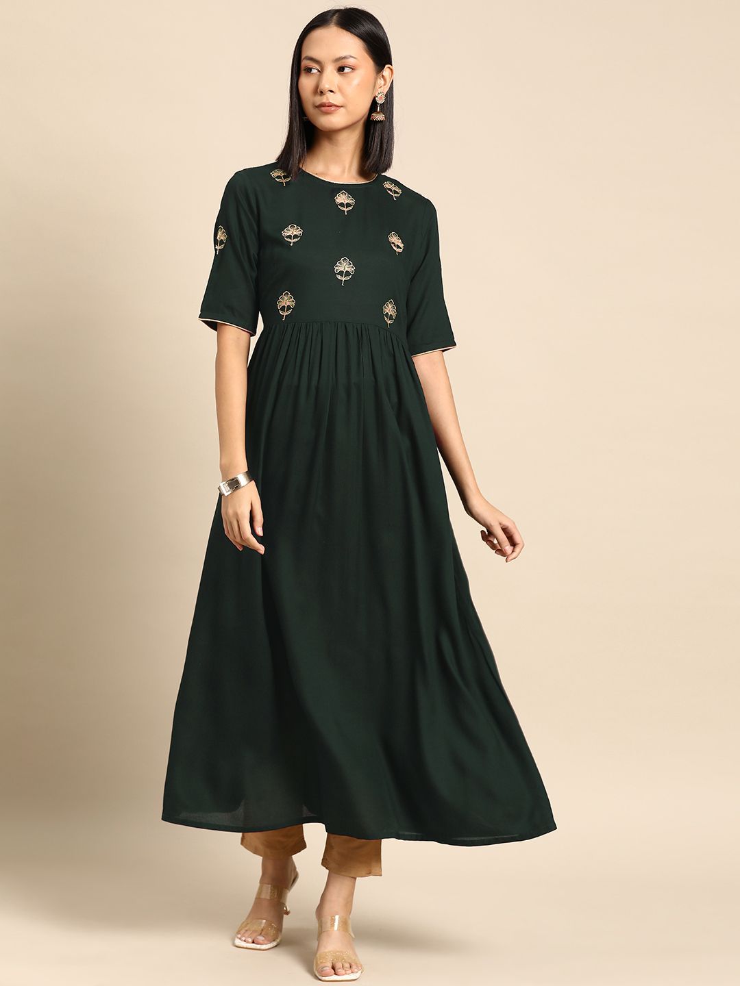 all about you Women Embroidered Kurta