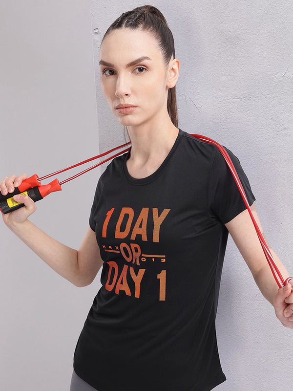 HRX by Hrithik Roshan Women Printed Rapid-Dry Training T-shirt