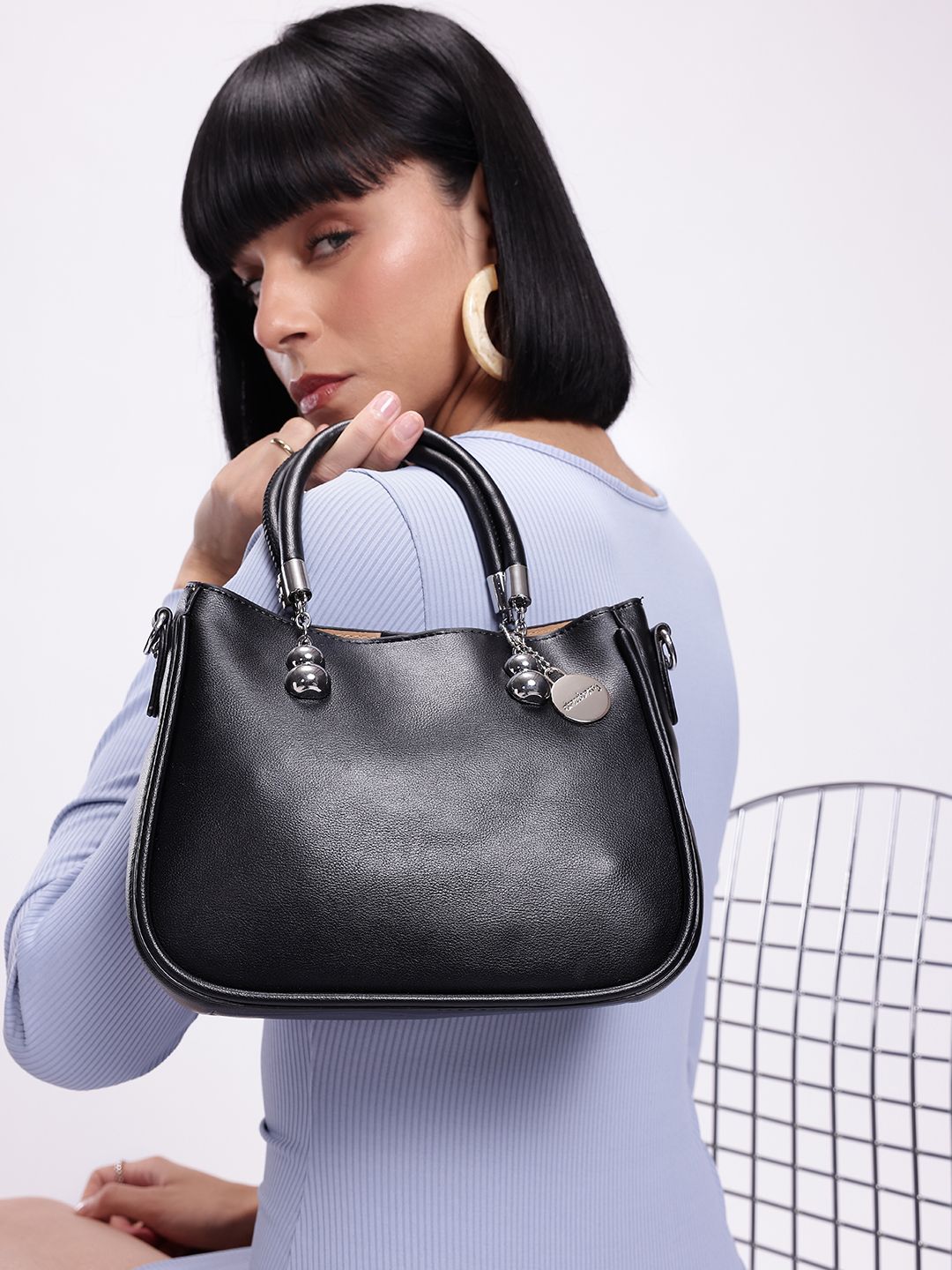 DressBerry Structured Handheld Bag