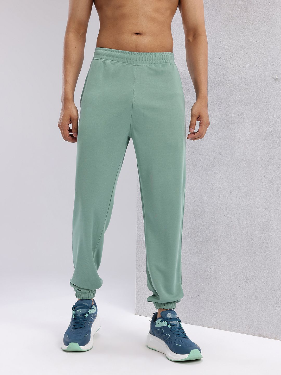HRX by Hrithik Roshan Men Rapid-Dry Running Joggers